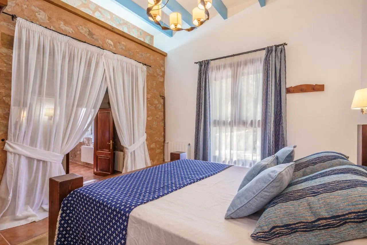 Son Monserrat, Petra  Villa